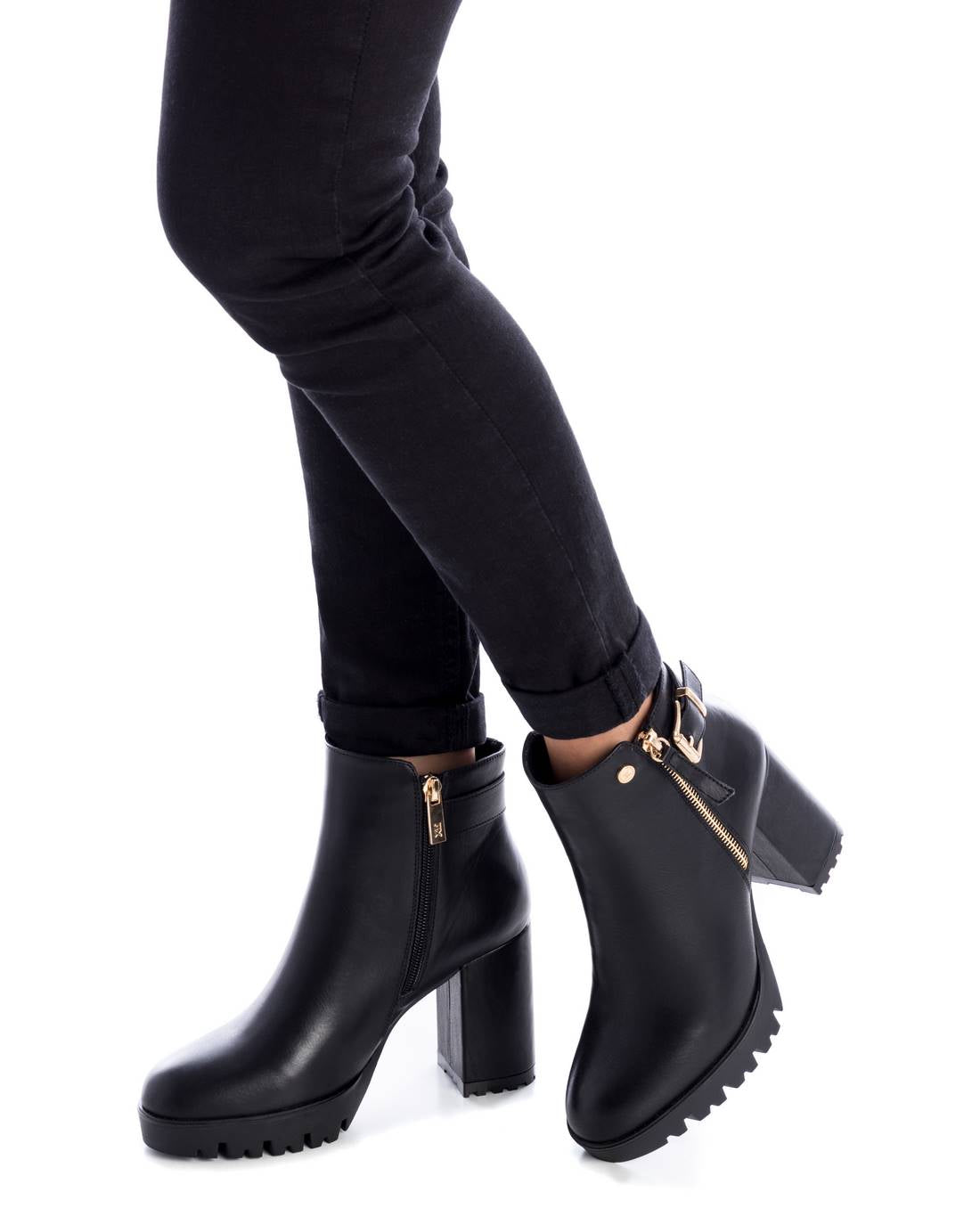 XTI Women's booties 140583