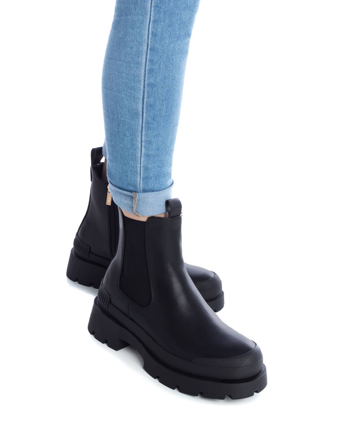 XTI SHOES