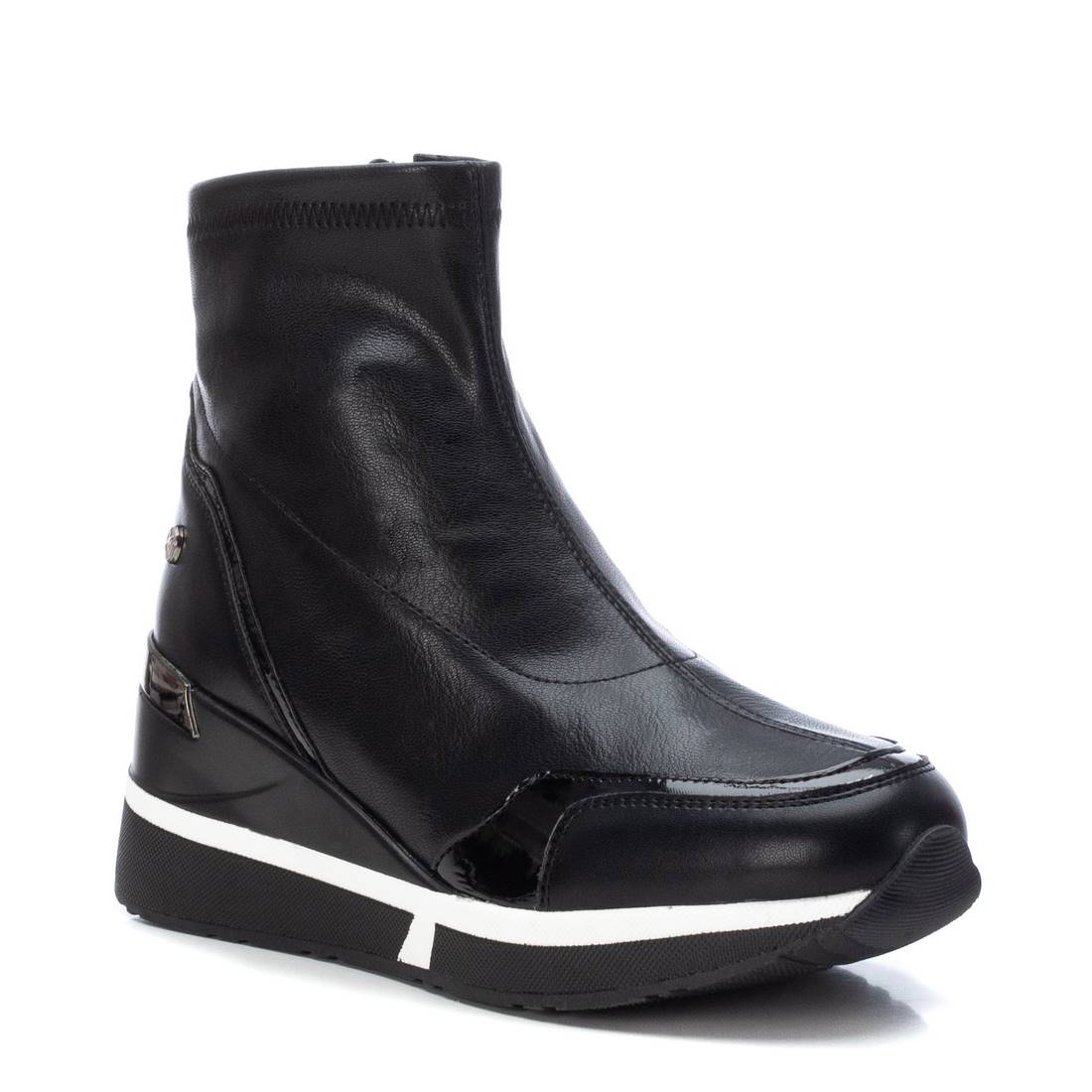 XTI SHOES
