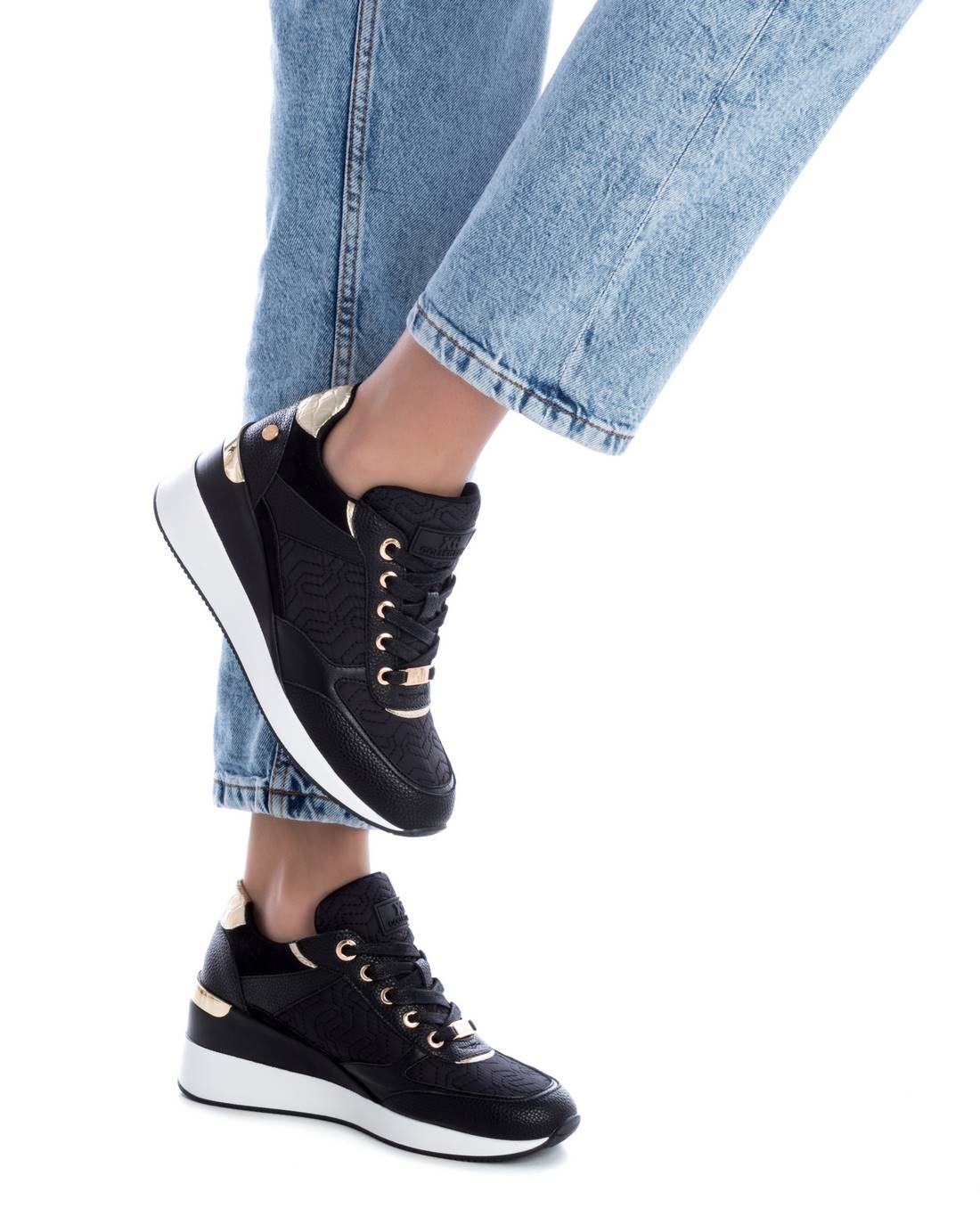 XTI SHOES