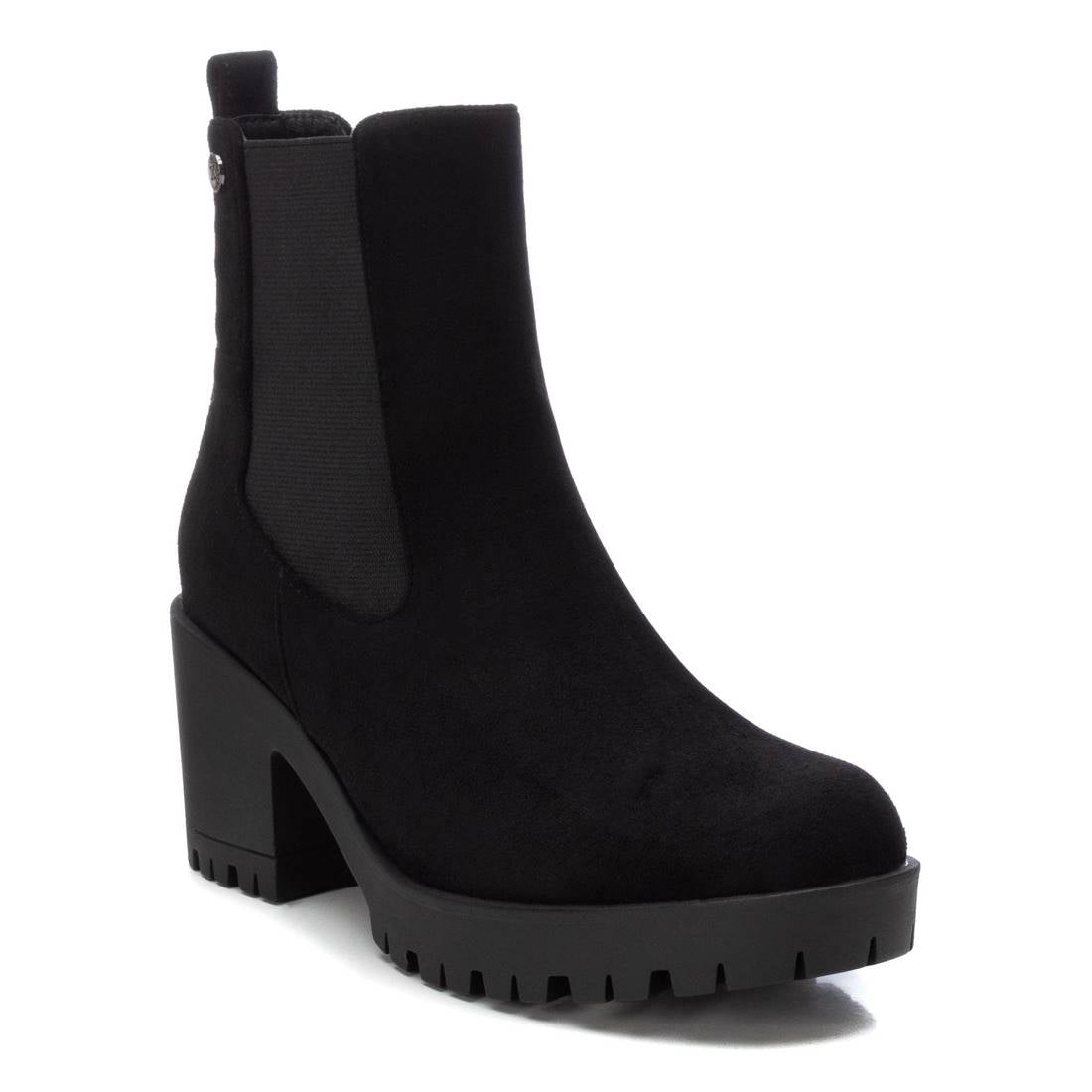 XTI Women's Chelsea Suede Booties By XTI 143508