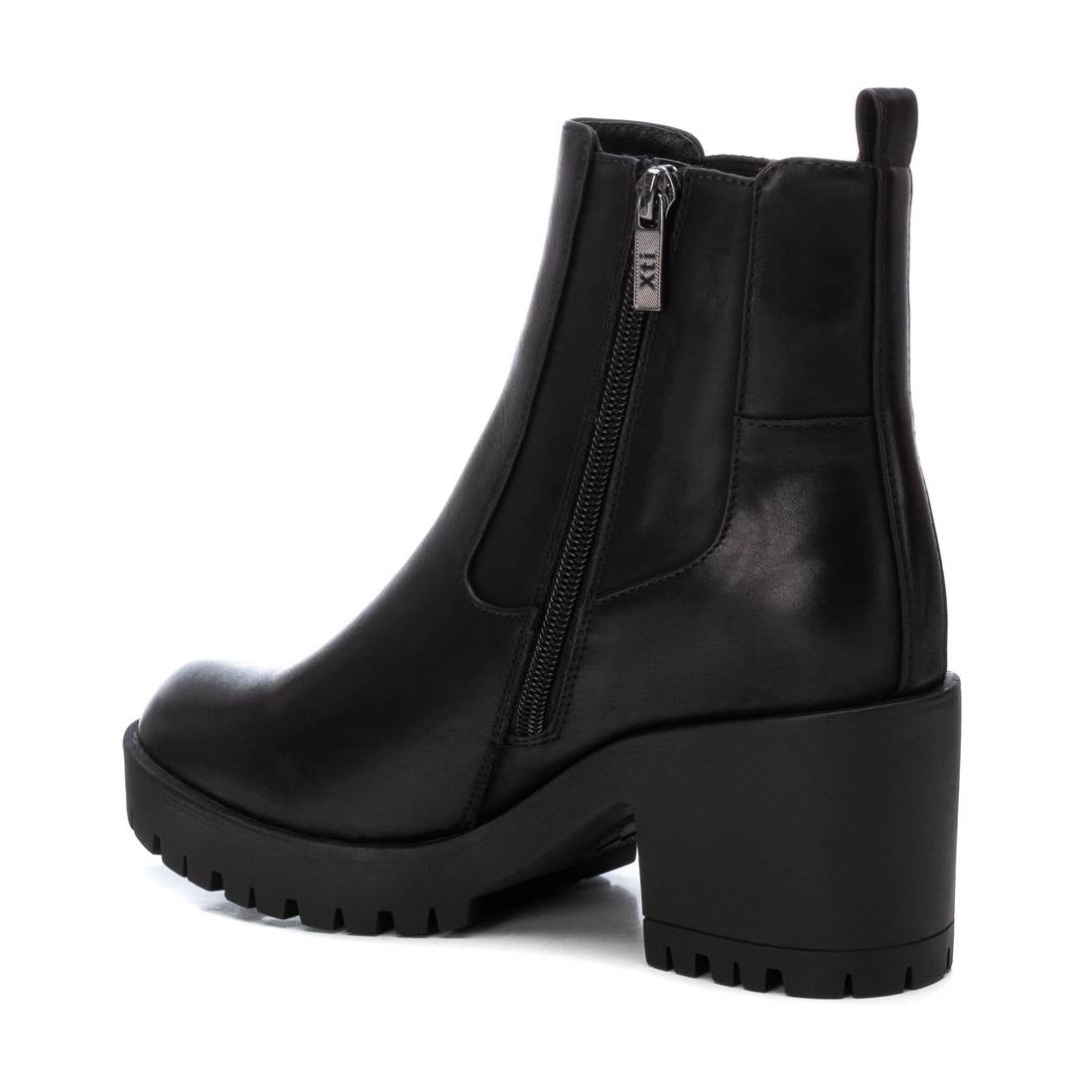 XTI Women's Chelsea Booties By XTI 143510