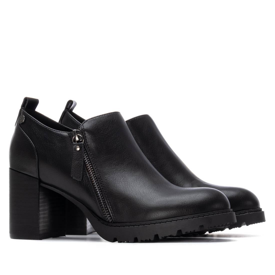 XTI Women's shoes 144301