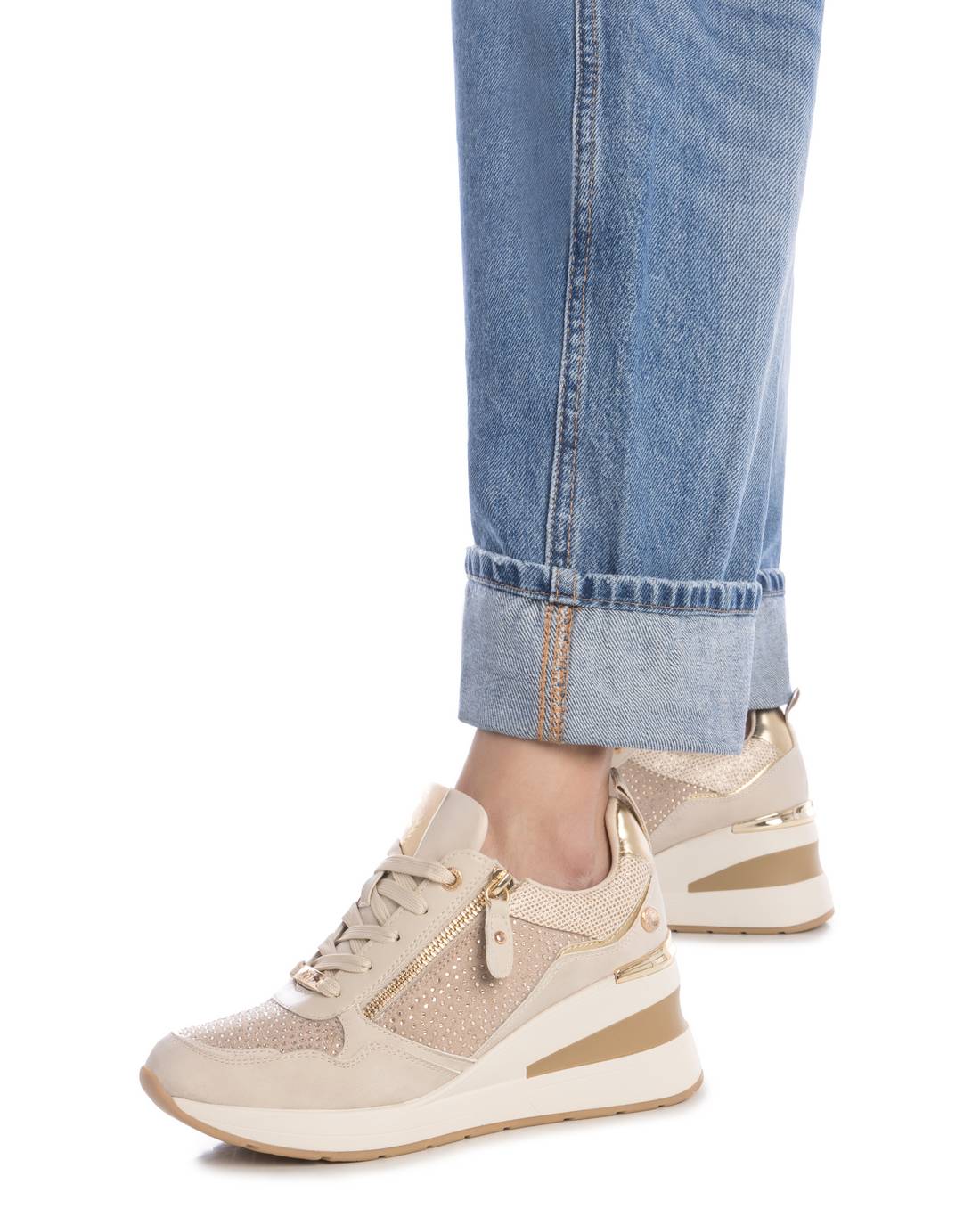 XTI Women's sneakers 144377