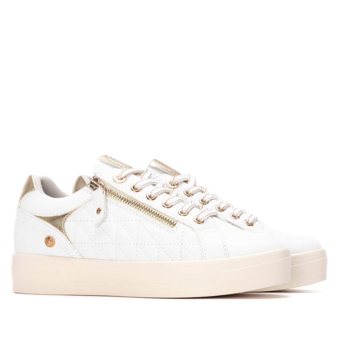 XTI Women's sneakers 144413