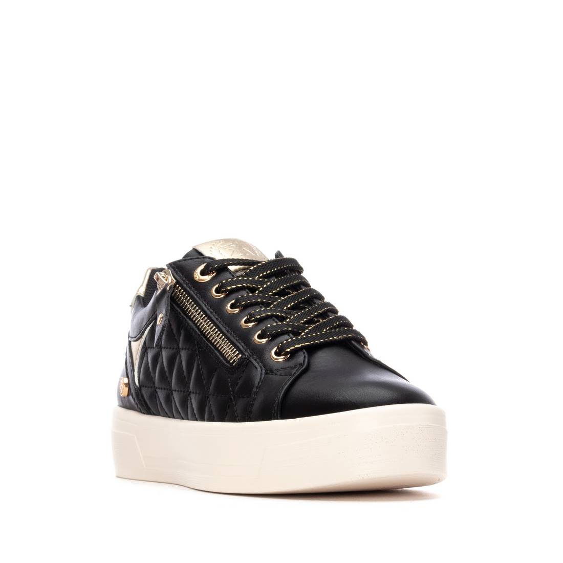 XTI Women's sneakers 144413