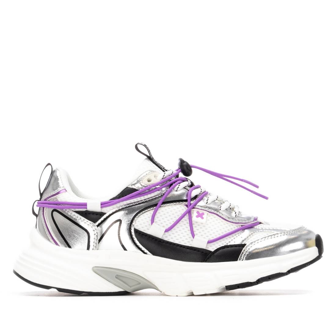 XTI Women's sneakers 144534