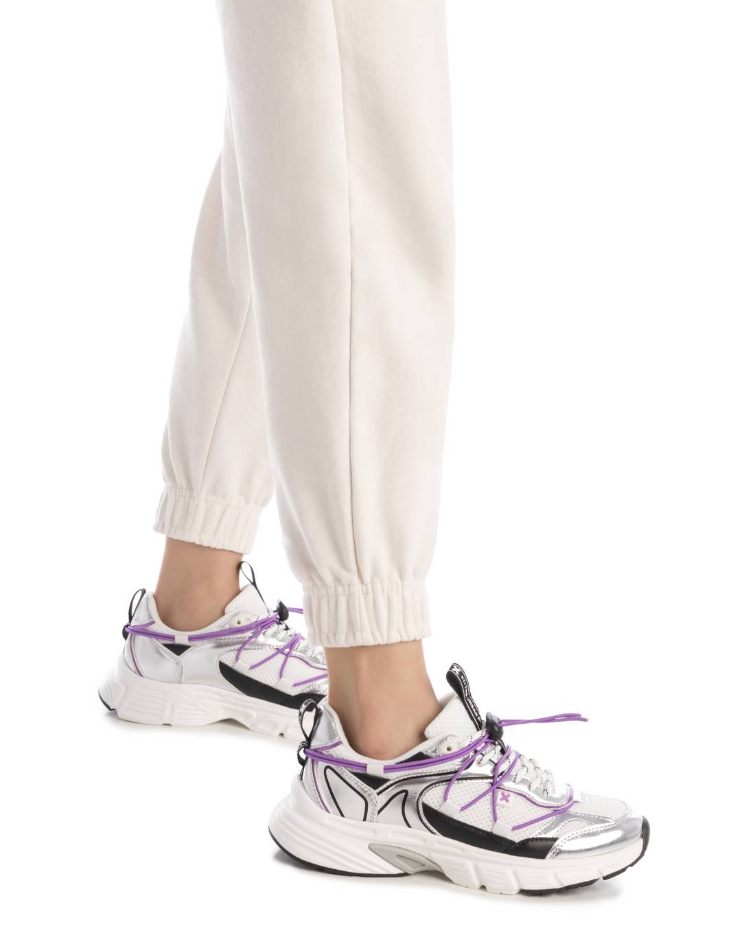 XTI Women's sneakers 144534