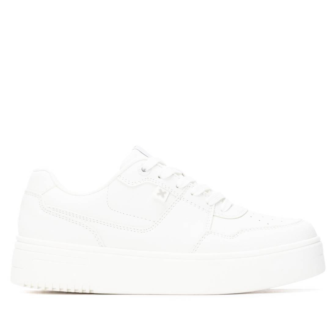 XTI Women's sneakers 144535