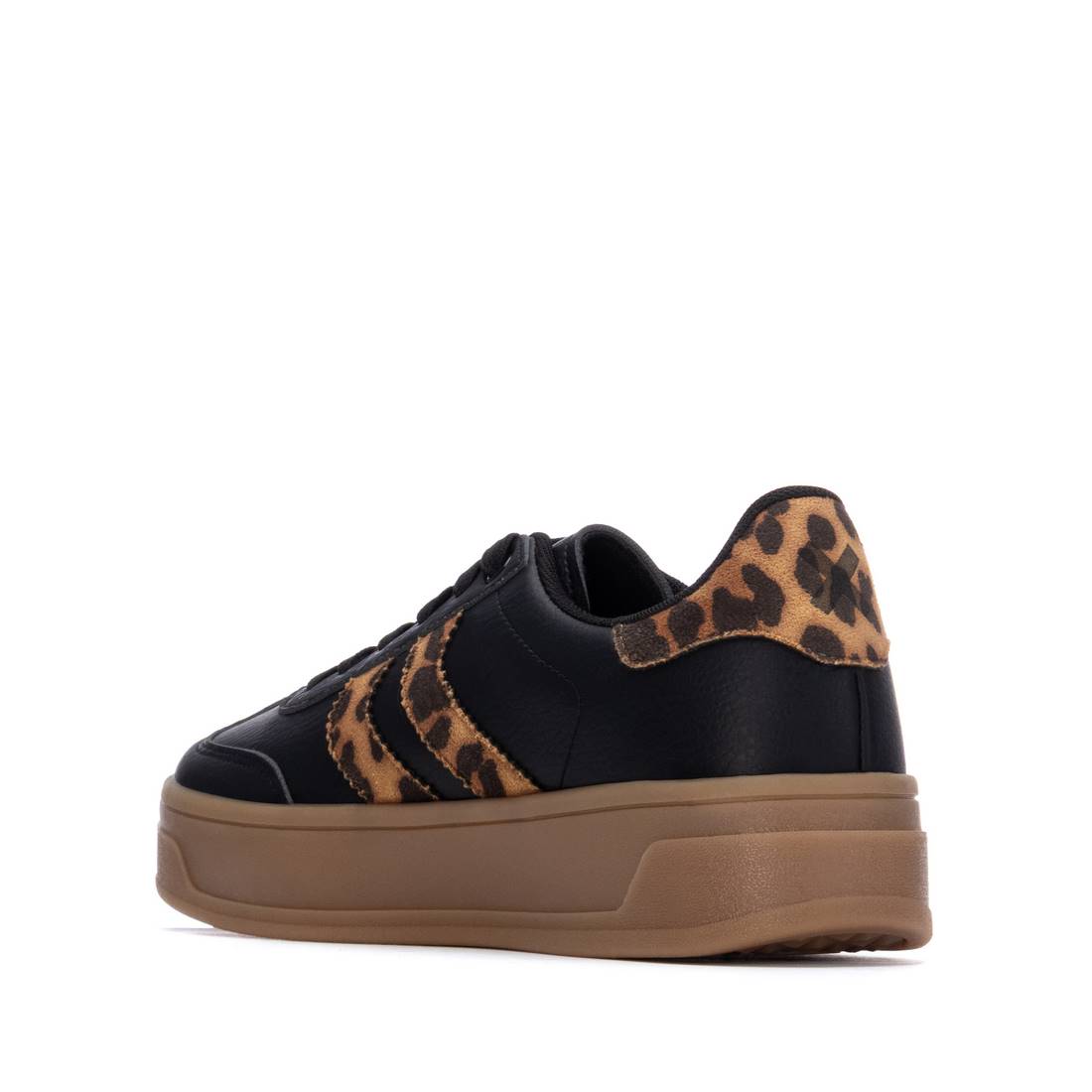 XTI Women's sneakers 144585