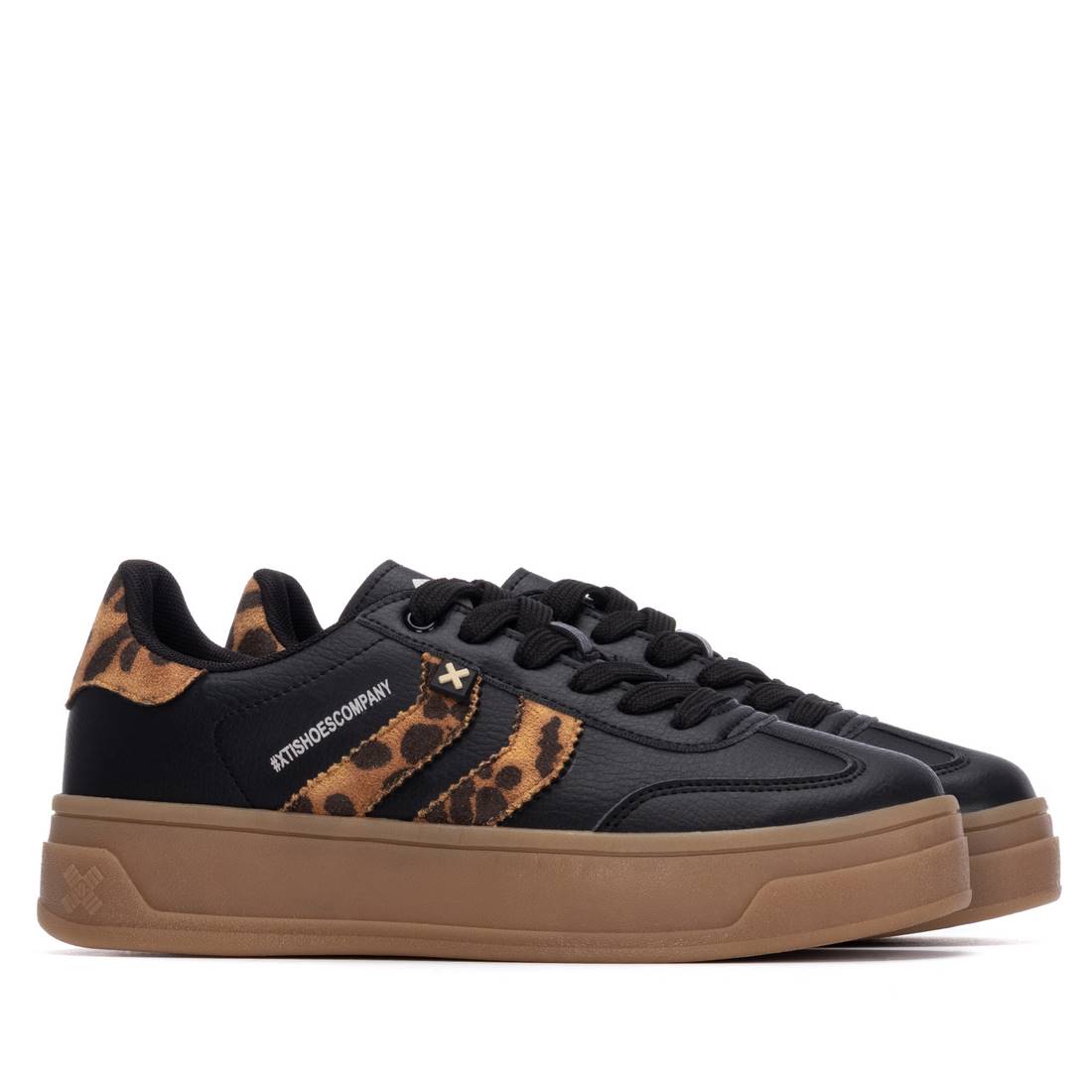 XTI Women's sneakers 144585