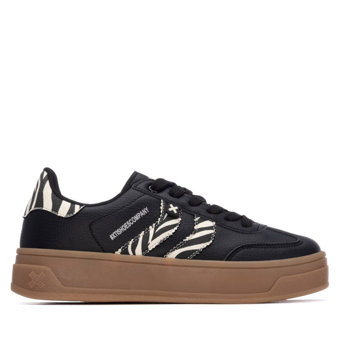 XTI Women's sneakers 144585
