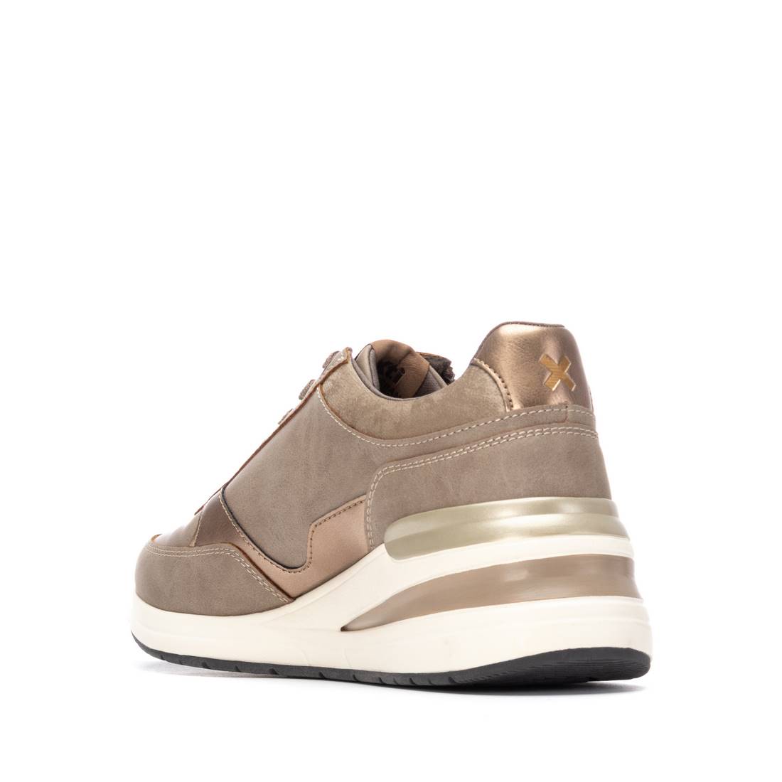 XTI Women's sneakers 144628