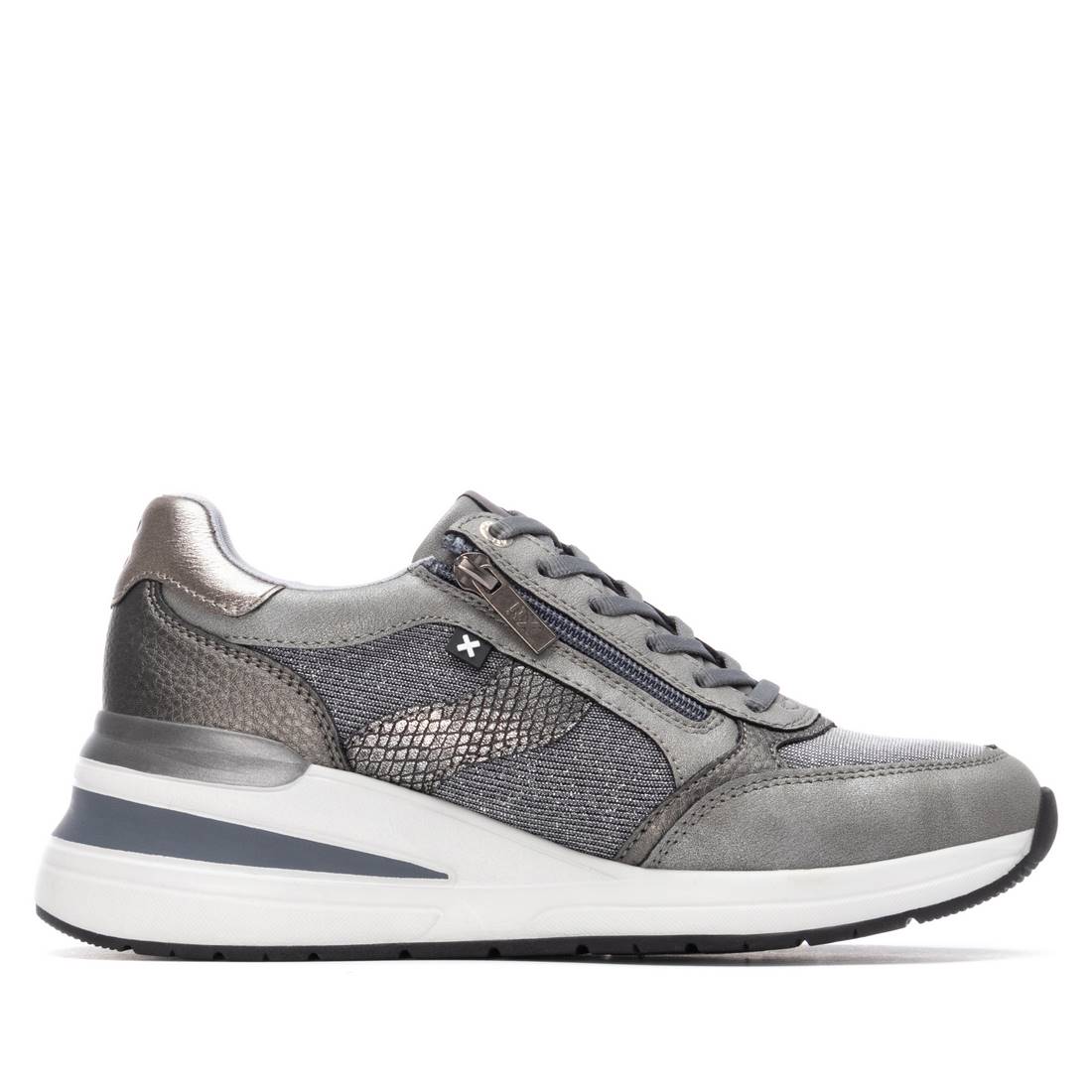 XTI Women's sneakers 144629