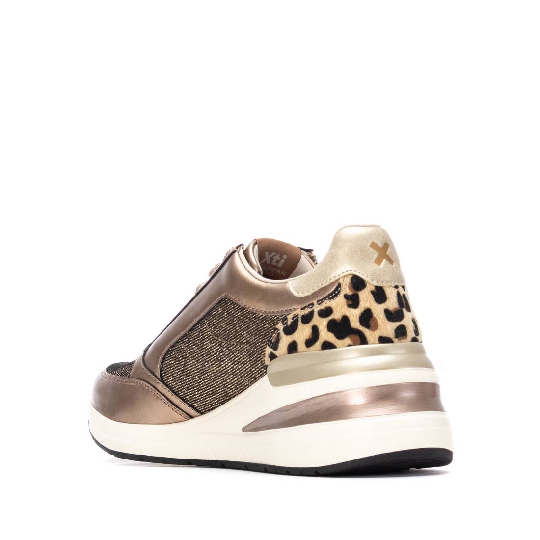 XTI Women's sneakers 144629