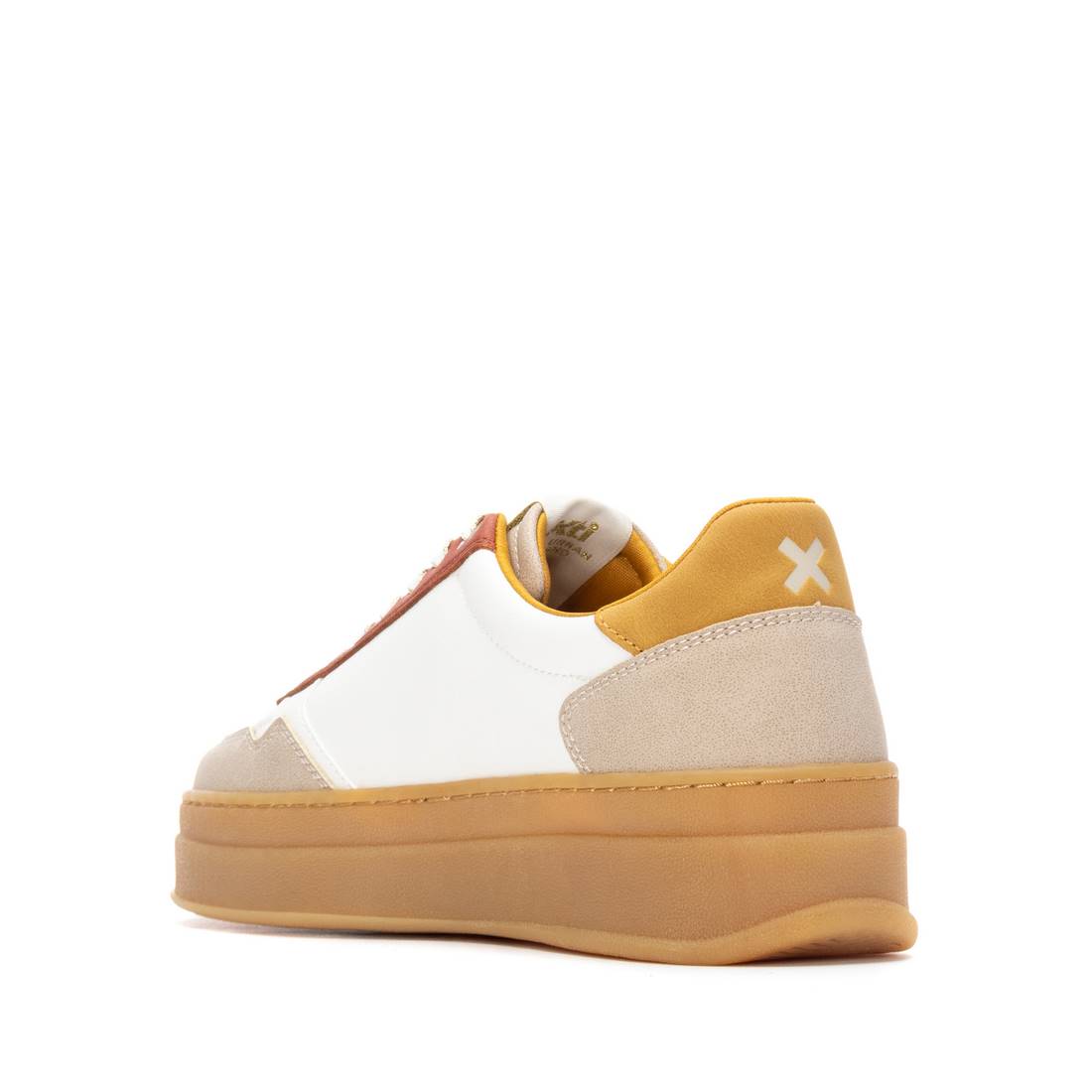 XTI Women's sneakers 144630