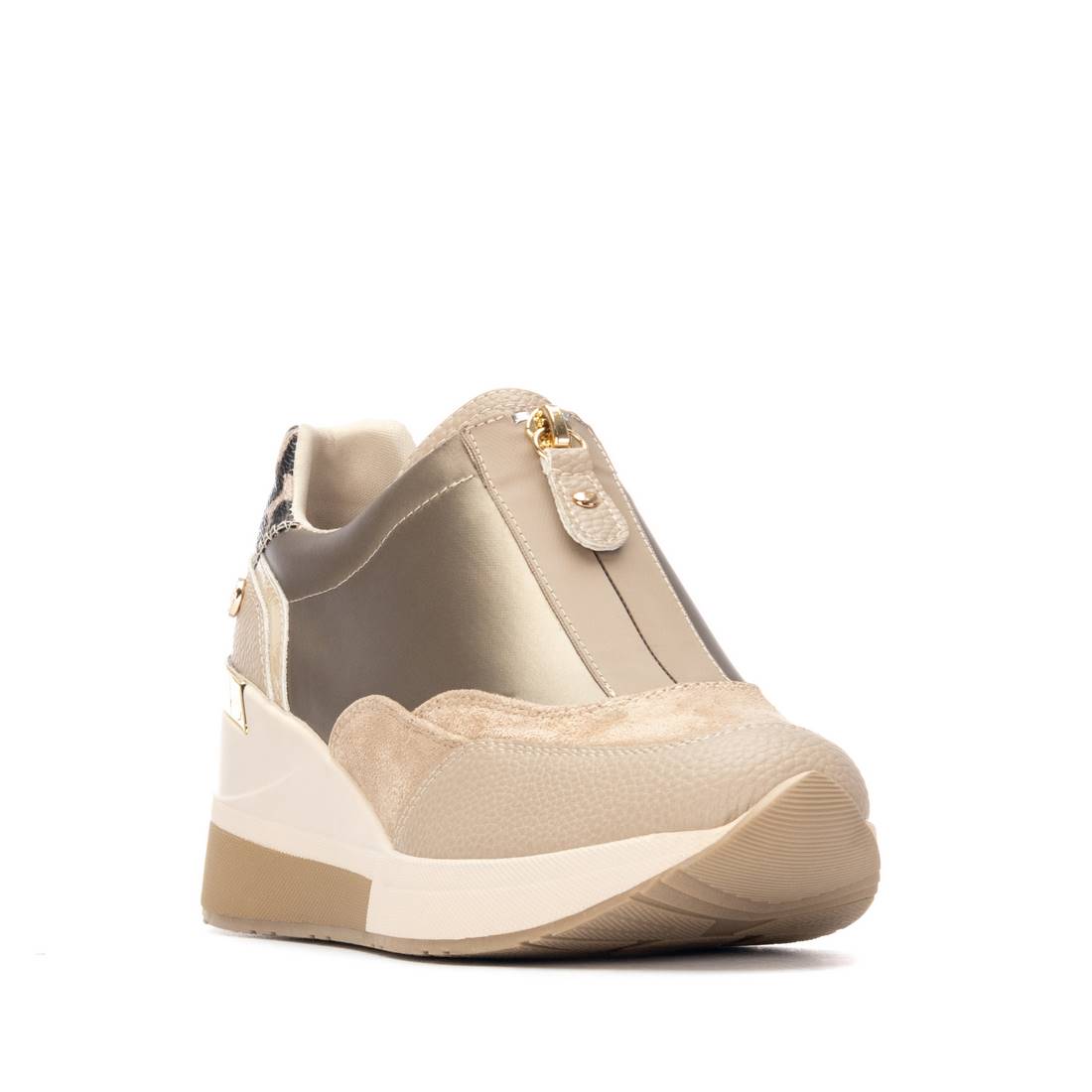 XTI Women's sneakers 144655