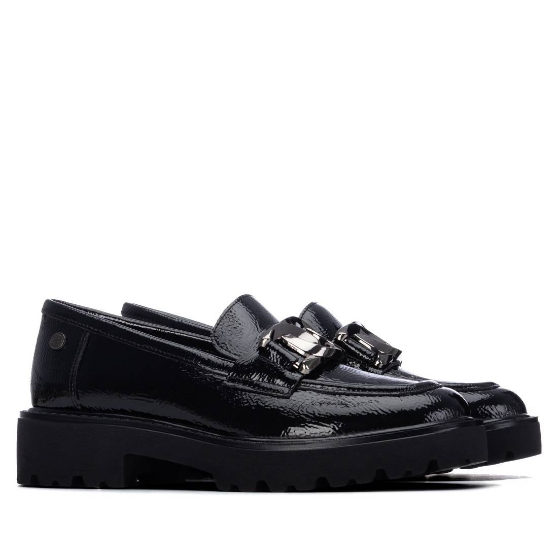 XTI Women's Casual Patent Leather Moccasins 146258