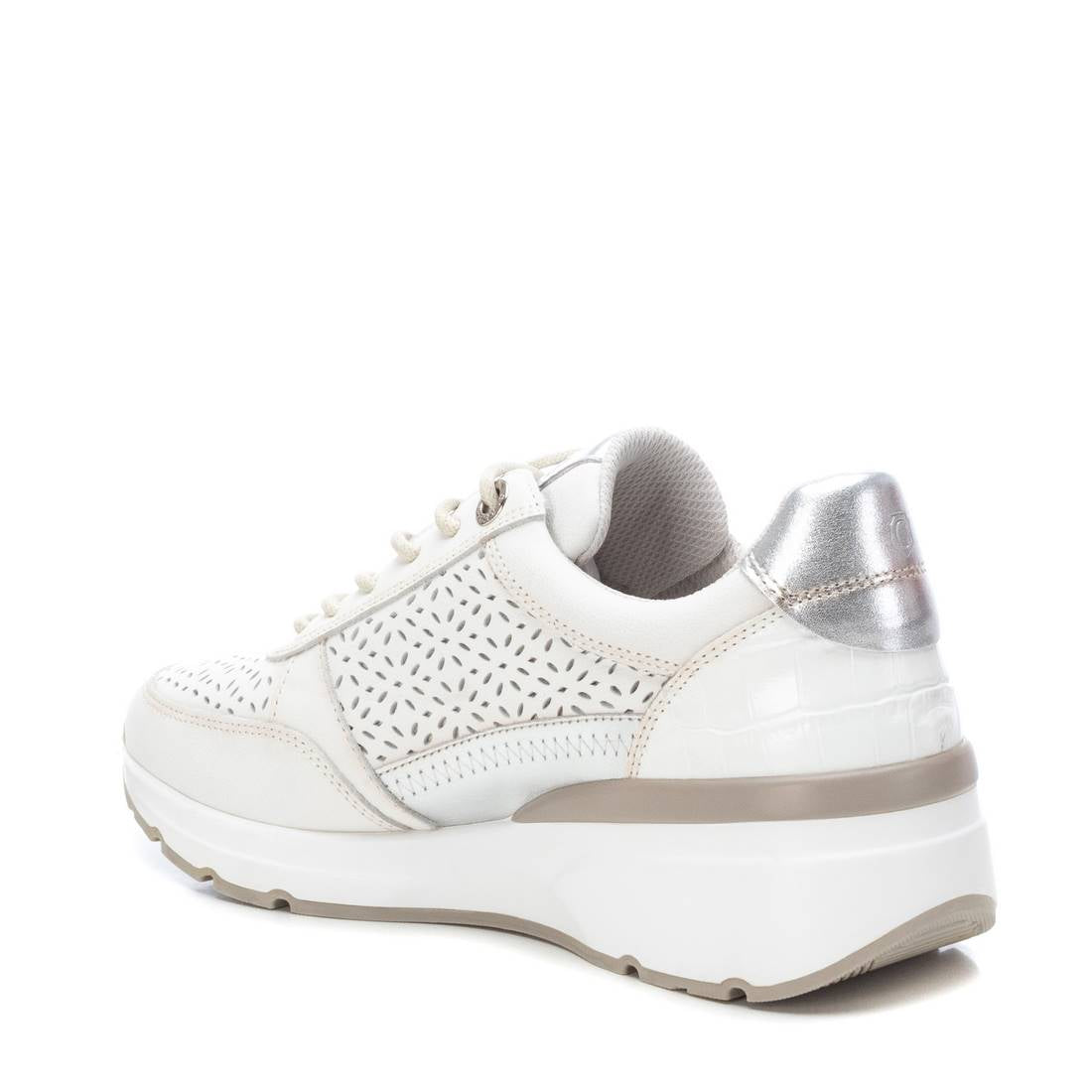 Carmela Collection Women's sneakers 161417