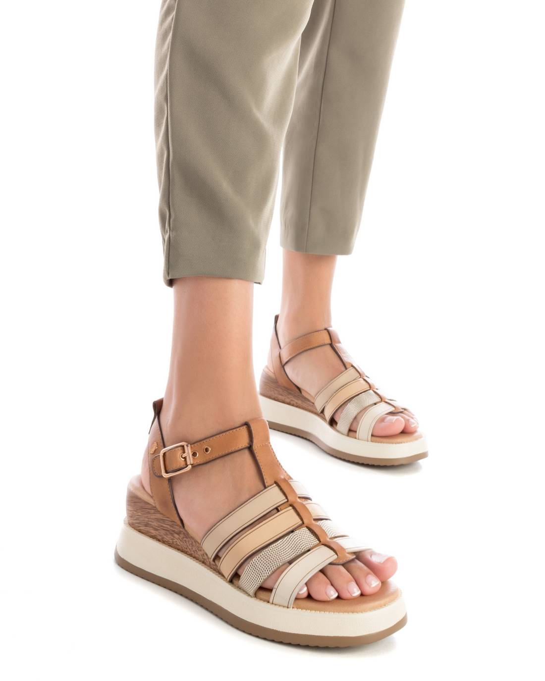 Carmela Collection Women's sandals 161607