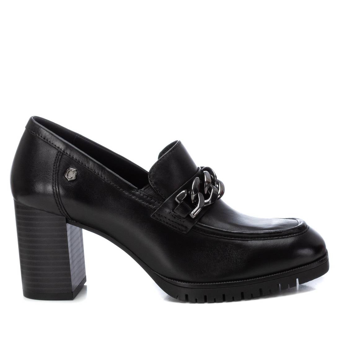 Carmela Collection Women's shoes 161803