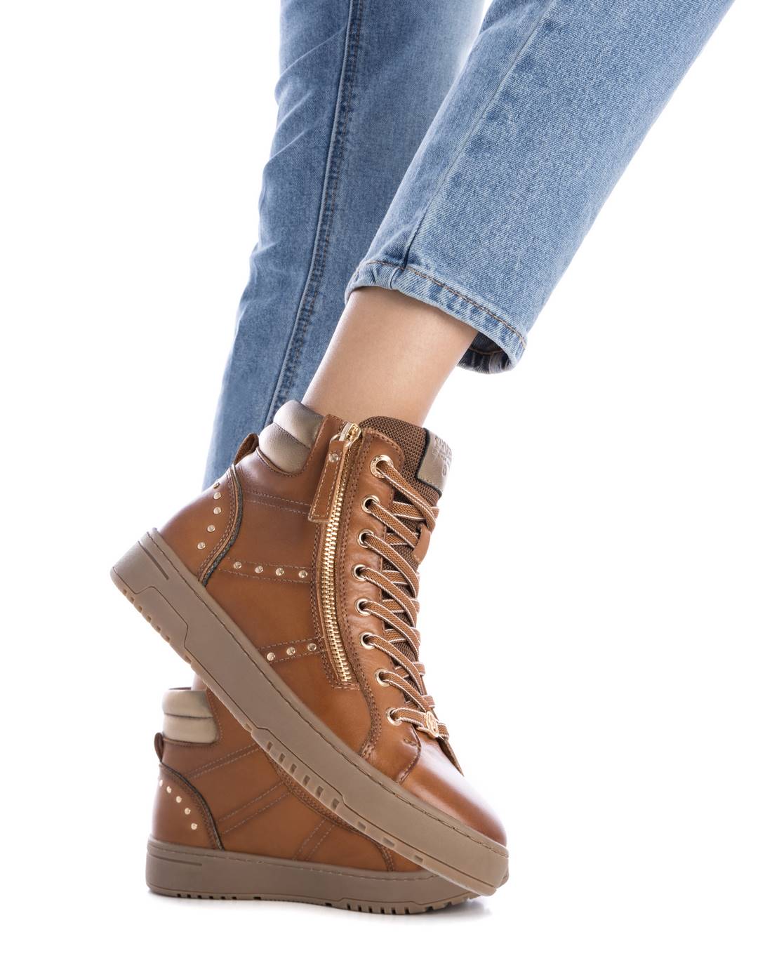Carmela Collection Women's booties 161805