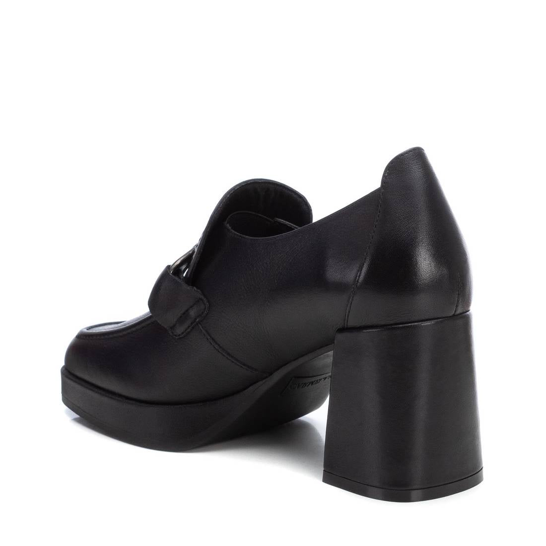 Carmela Collection Women's shoes 161849