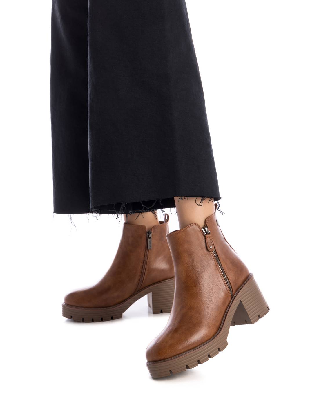 XTI Women's Casual Booties By XTI 172043