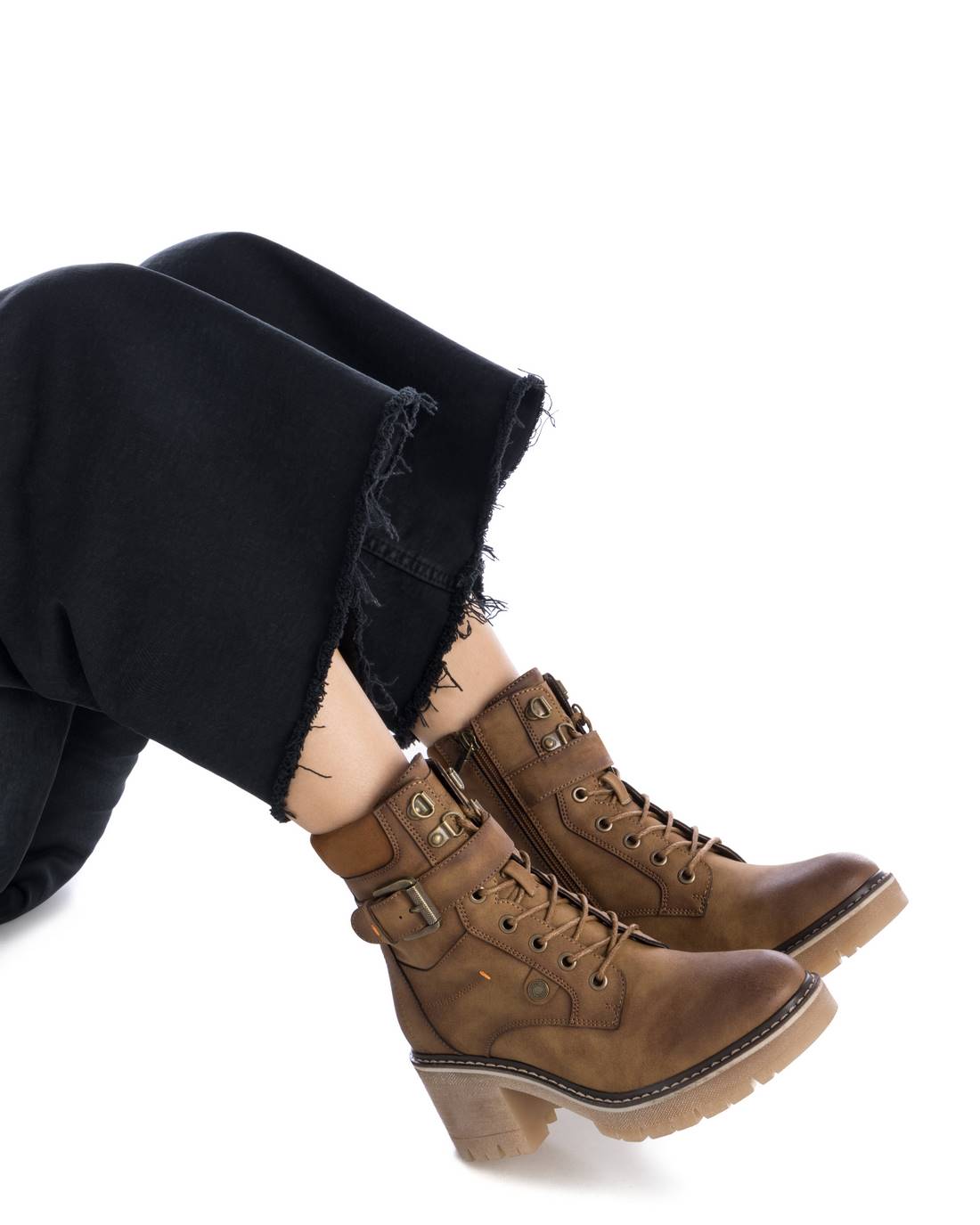 Xti Women's combat booties 172260