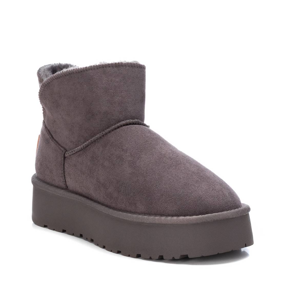 Xti shoes USA
