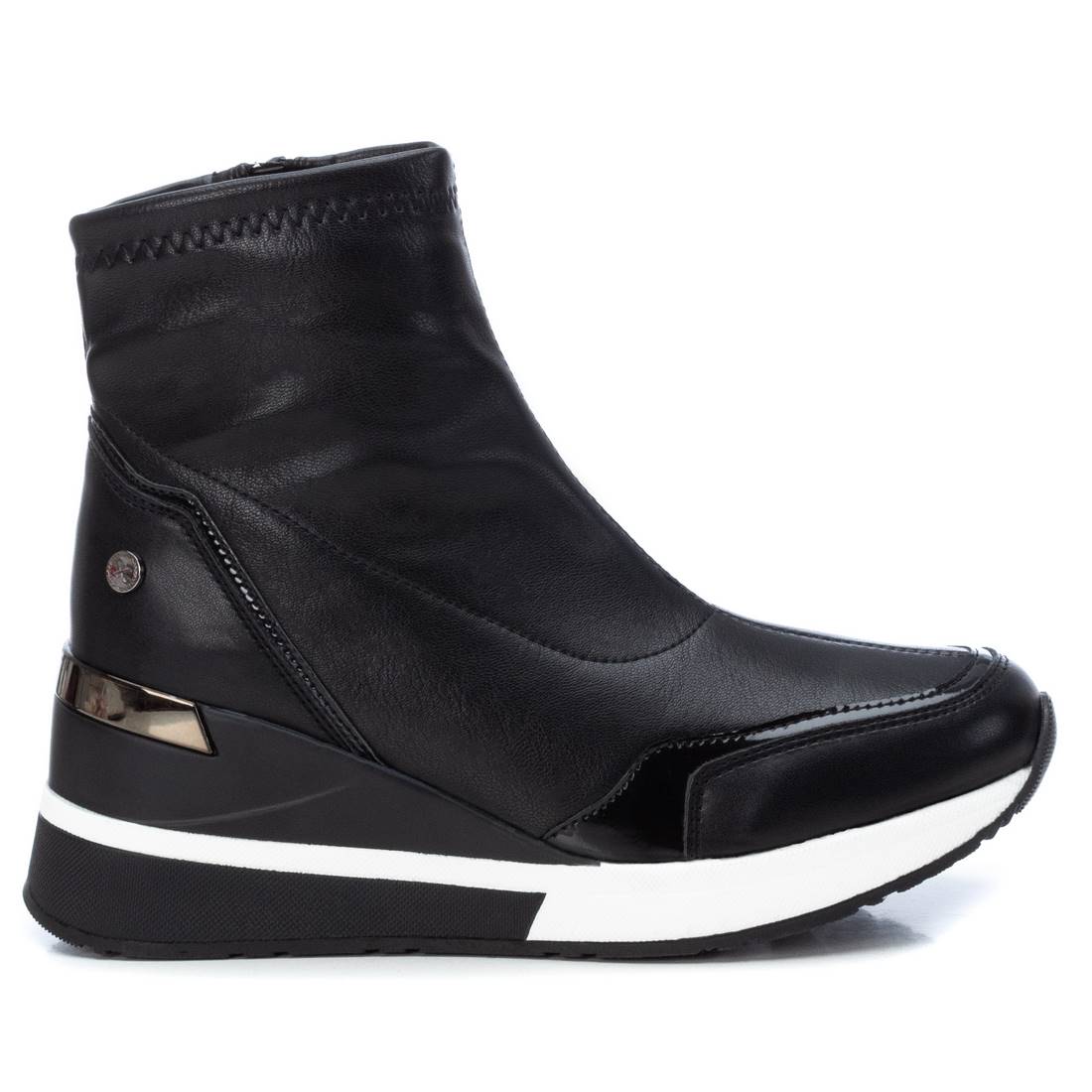 XTI SHOES