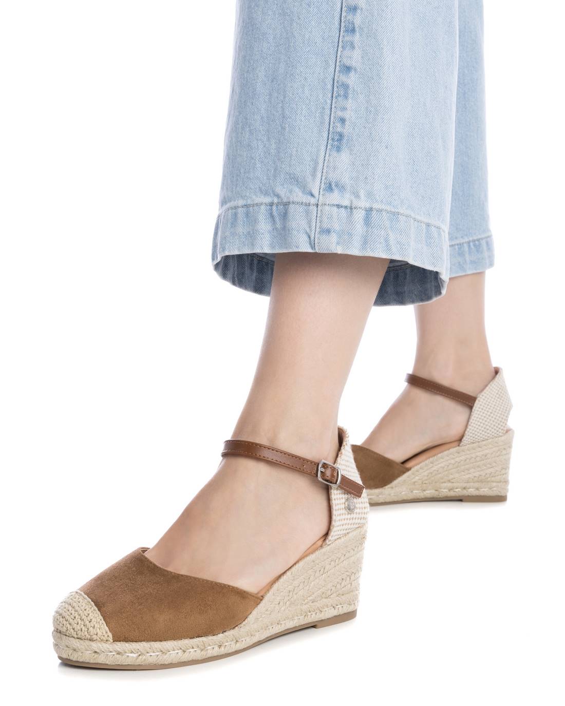XTI Women's sandals 140746 CAMEL