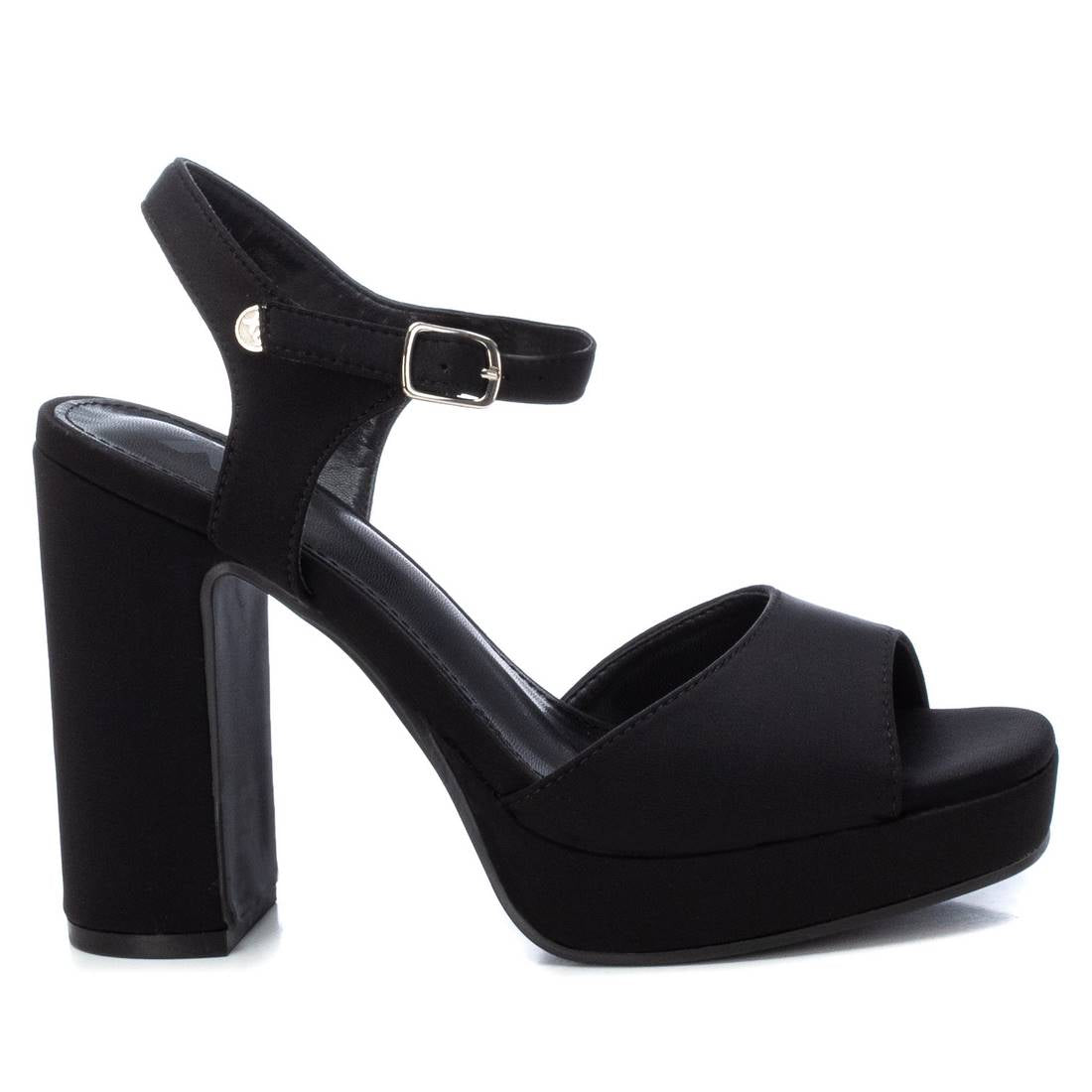 XTI SHOES