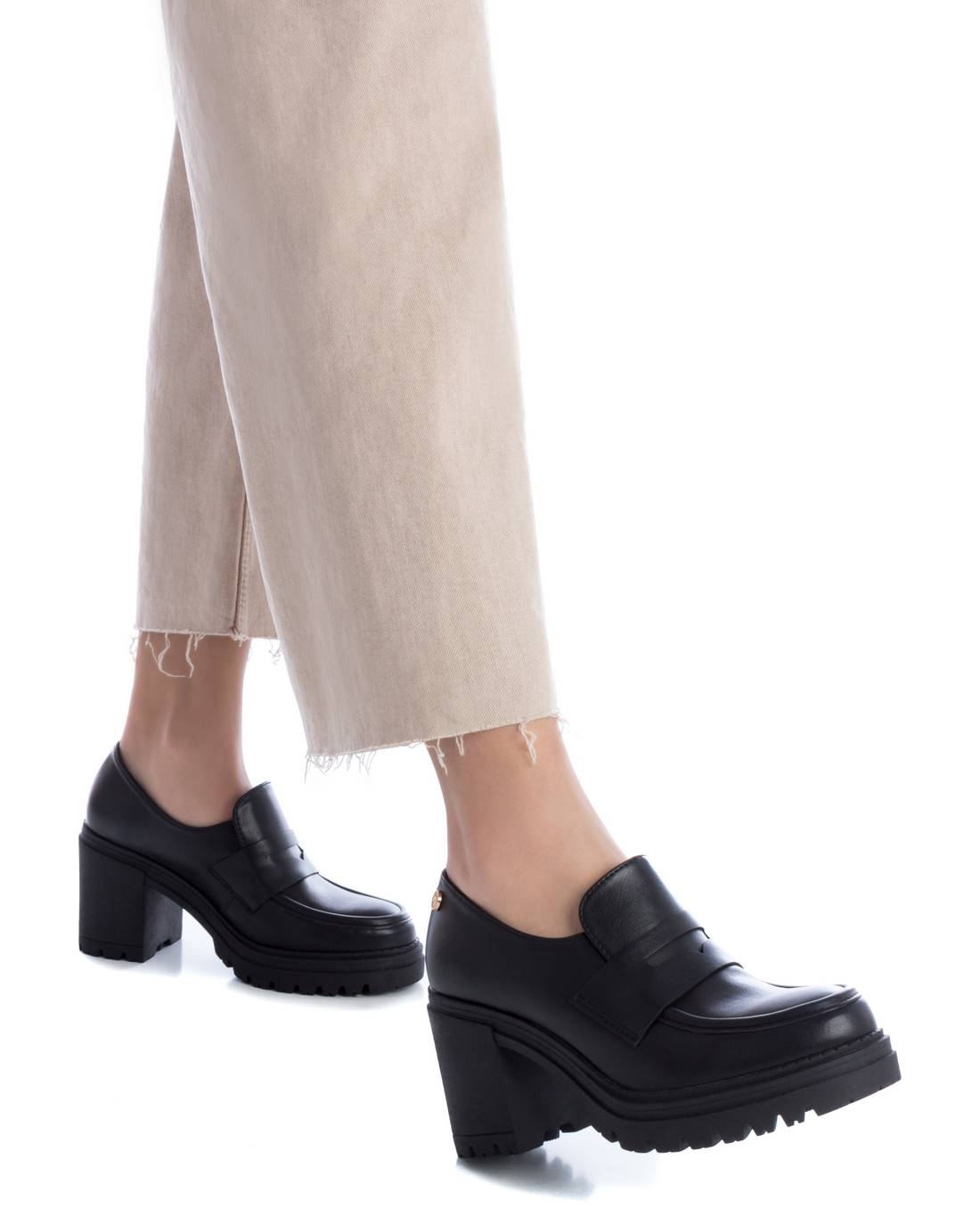 XTI SHOES