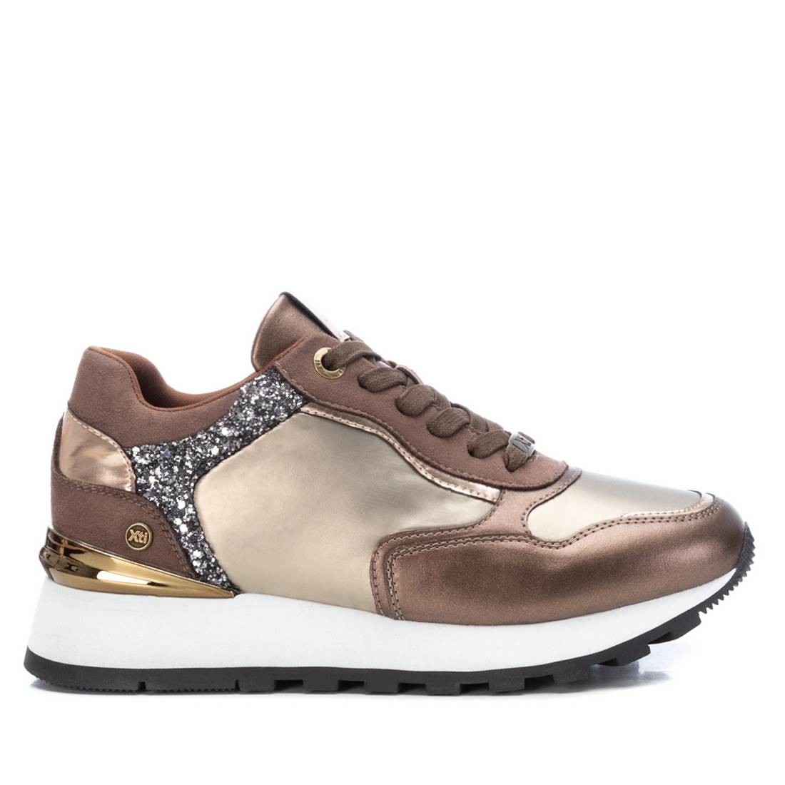 Women's Casual Sneakers By XTI 141991