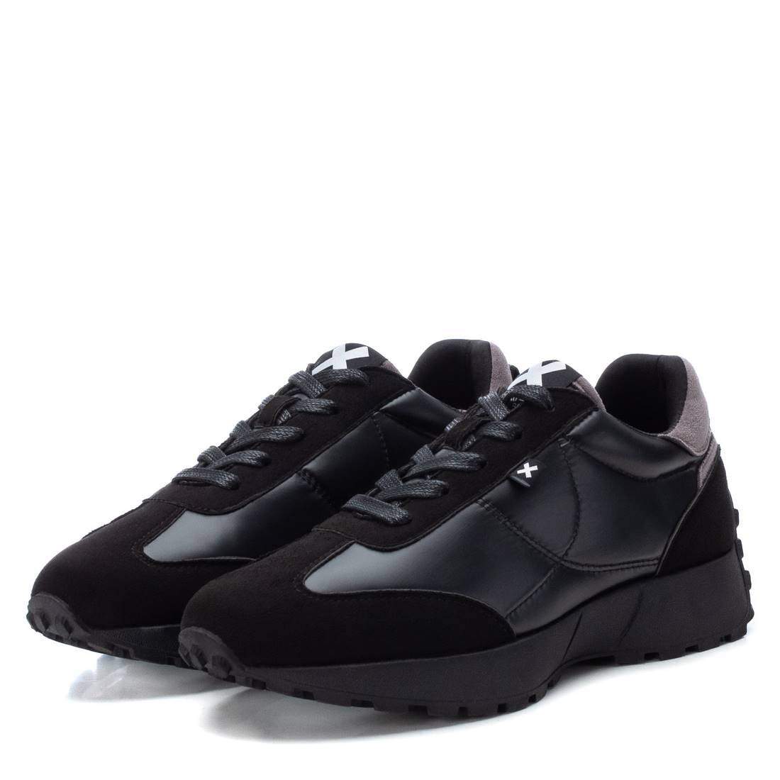 XTI Women's sneakers 142008