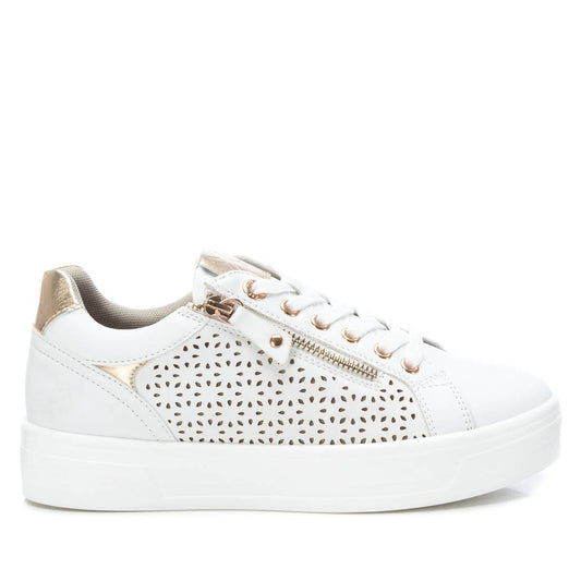 Women's Lace-Up Sneakers By XTI 142229