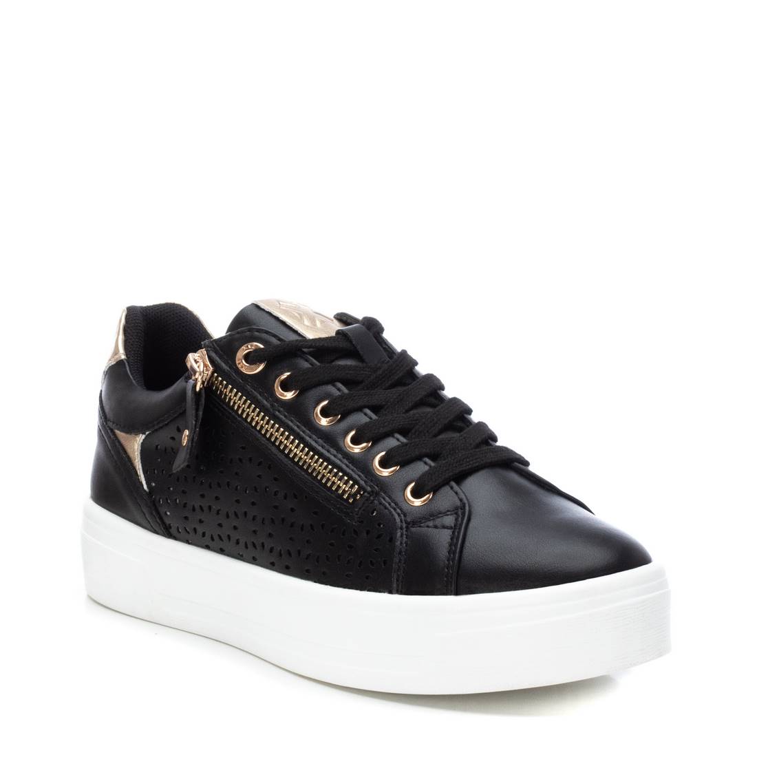 XTI SHOES