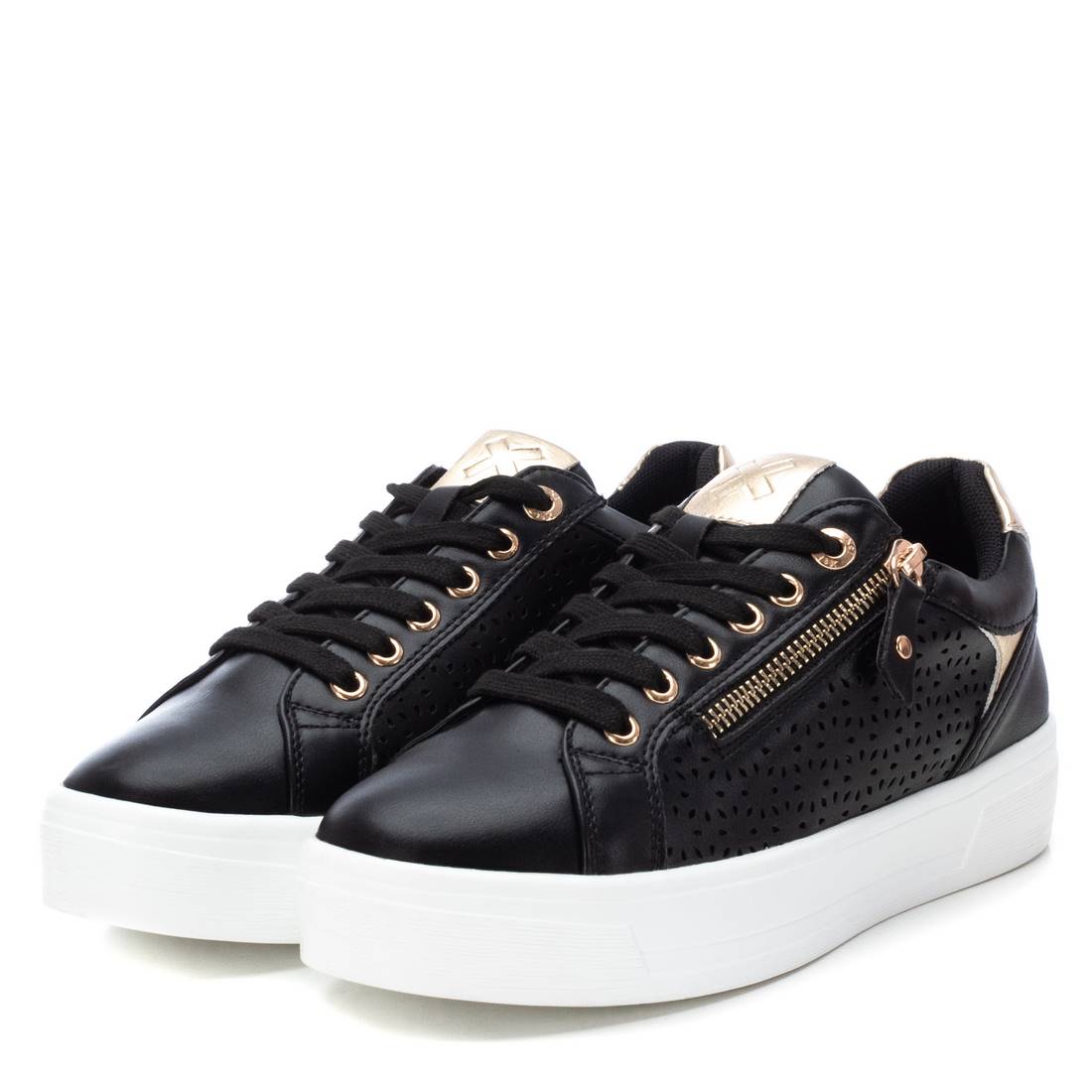 XTI SHOES