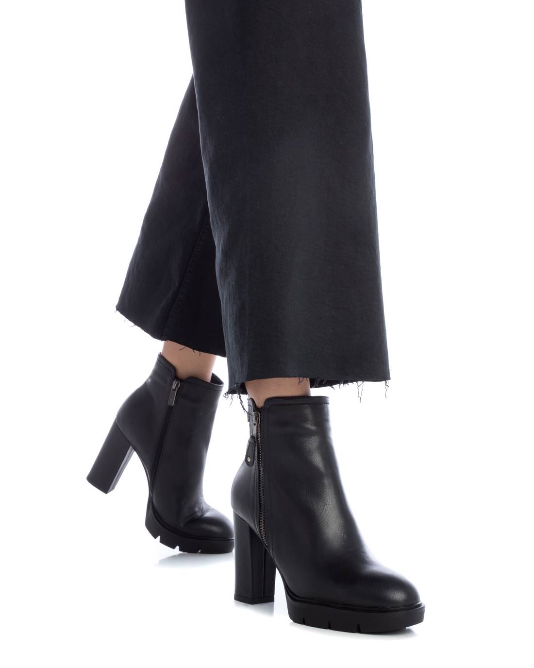Xti Shoes