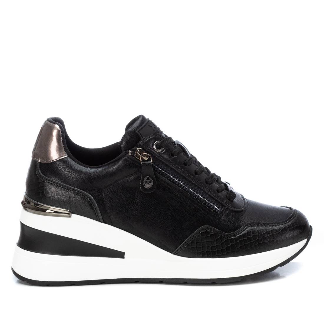 Xti Shoes