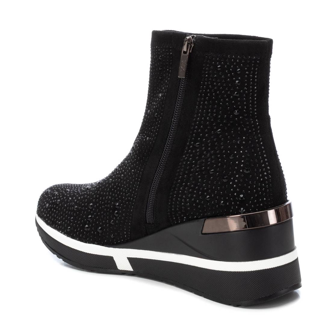 Xti Shoes