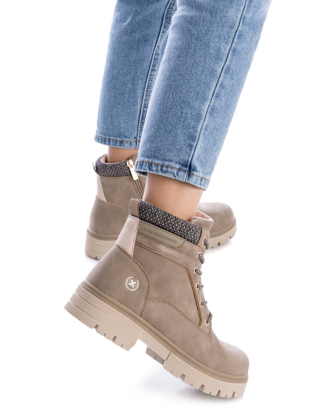 XTI Women's booties 143144