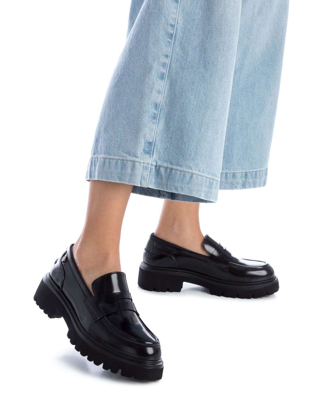 XTI SHOES