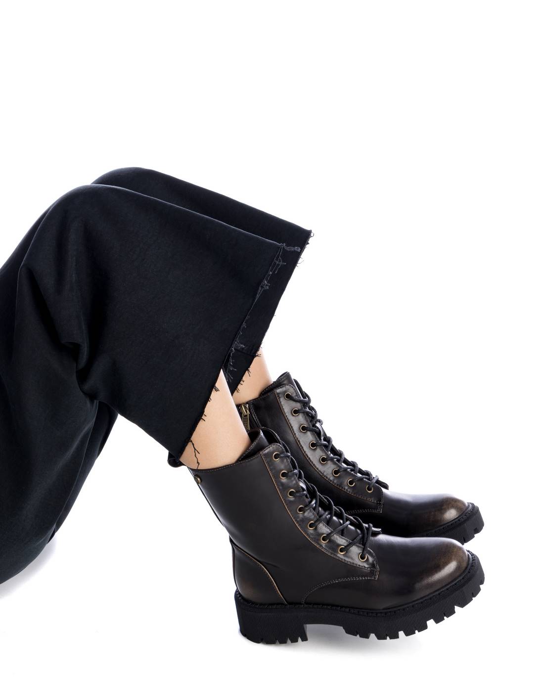Xti Shoes