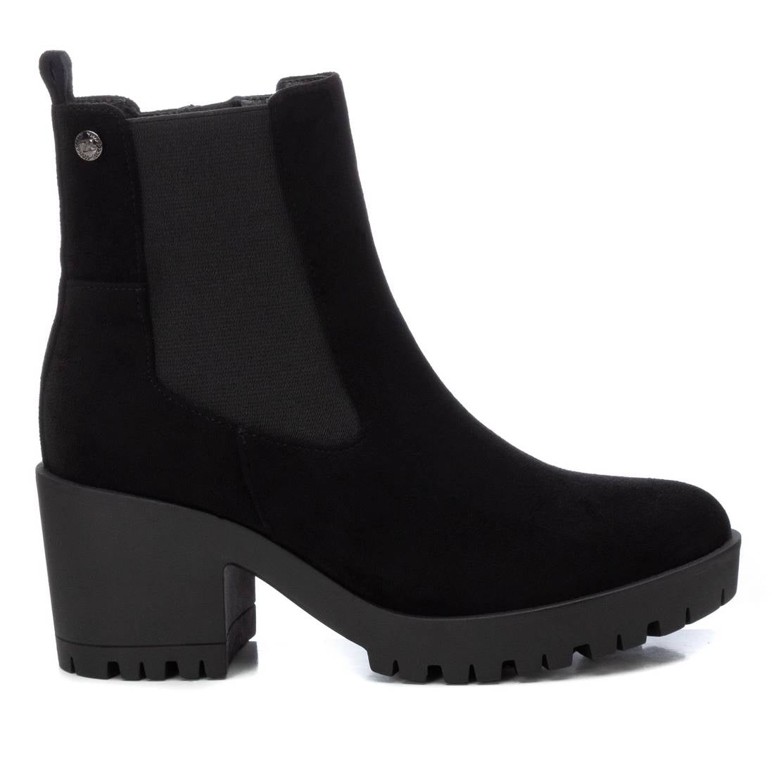 XTI Women's Chelsea Suede Booties By XTI 143508