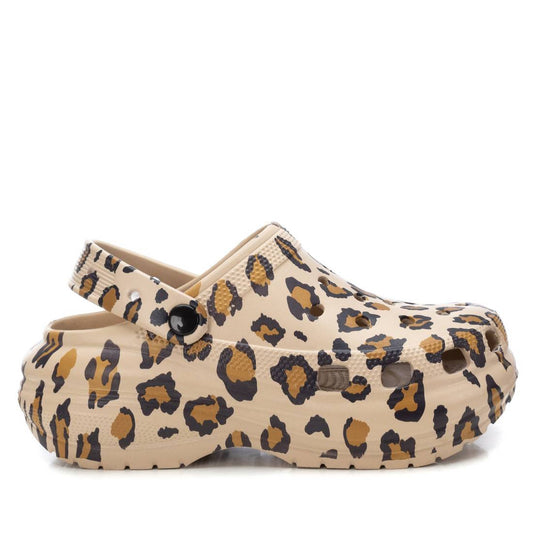 XTI Women's platform clogs 143888