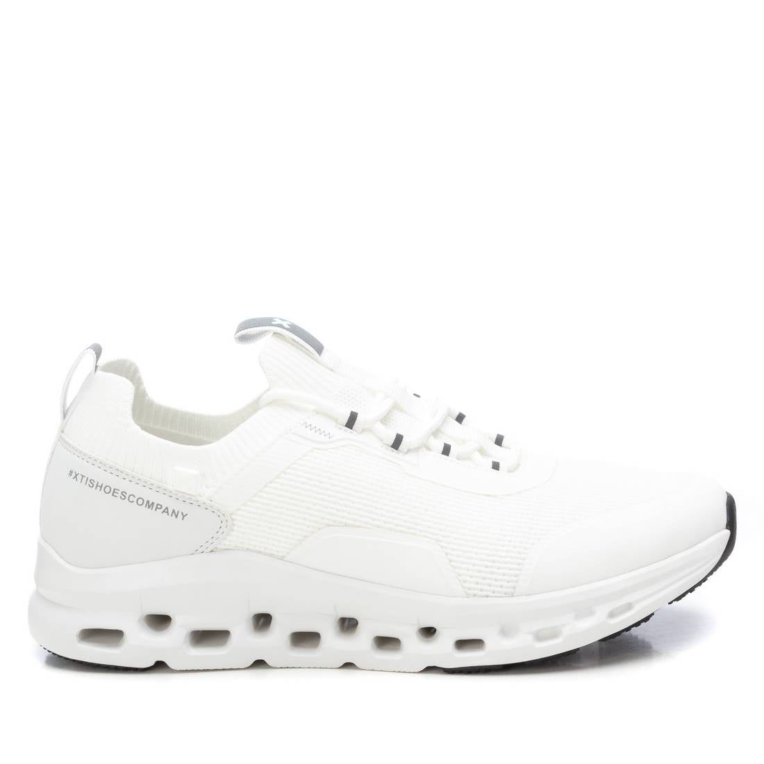 XTI Men's Performance Comfort Sneakers with Airsole 143923