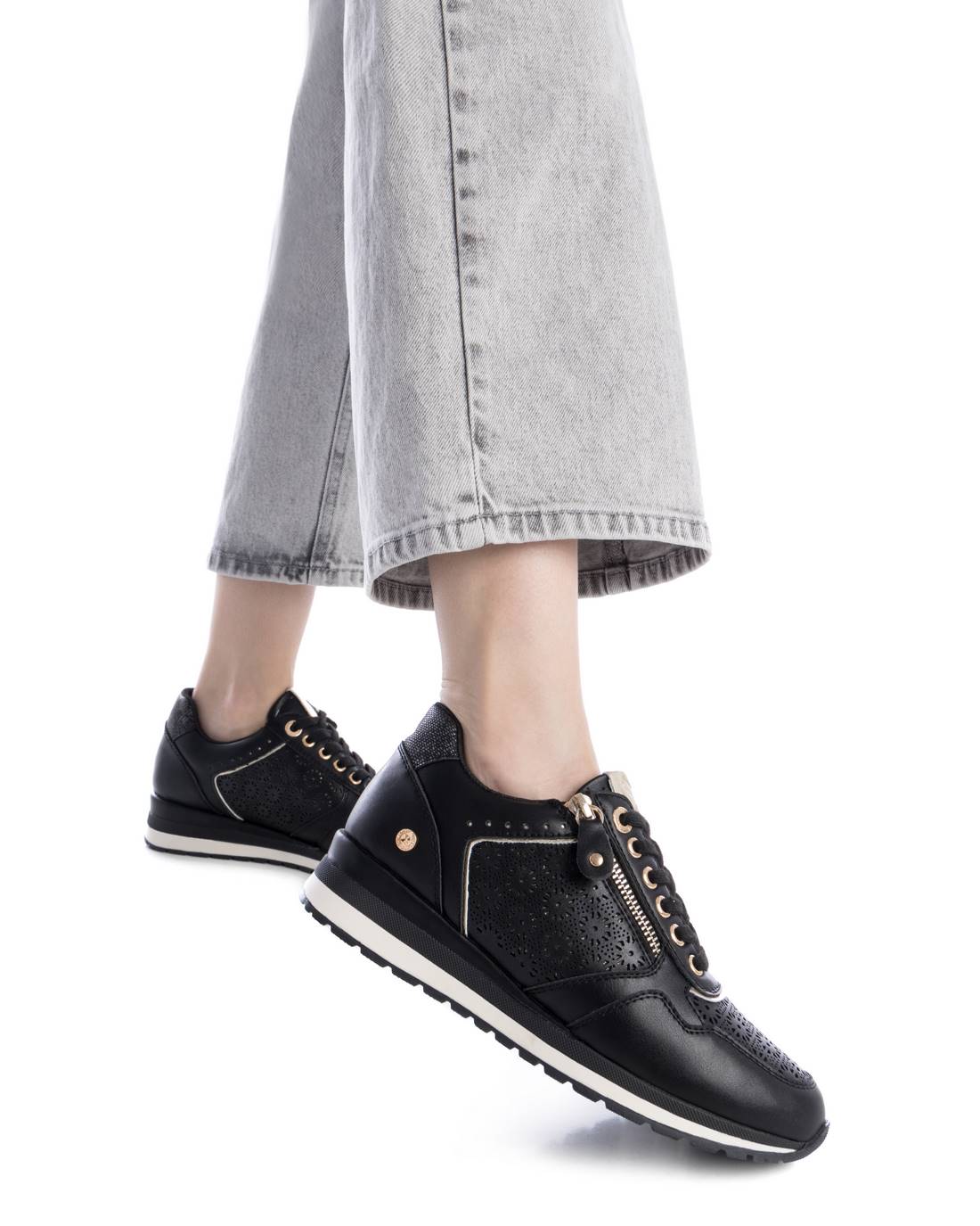 XTI Women's Sneakers 144113 B