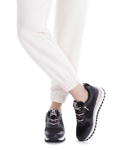 XTI Women's sneakers 144156